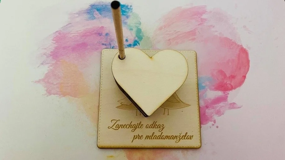 Odkaz novomanželom - spomienkové srdiečka