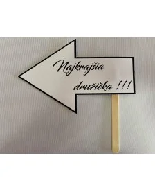 Papierová rekvizita-...