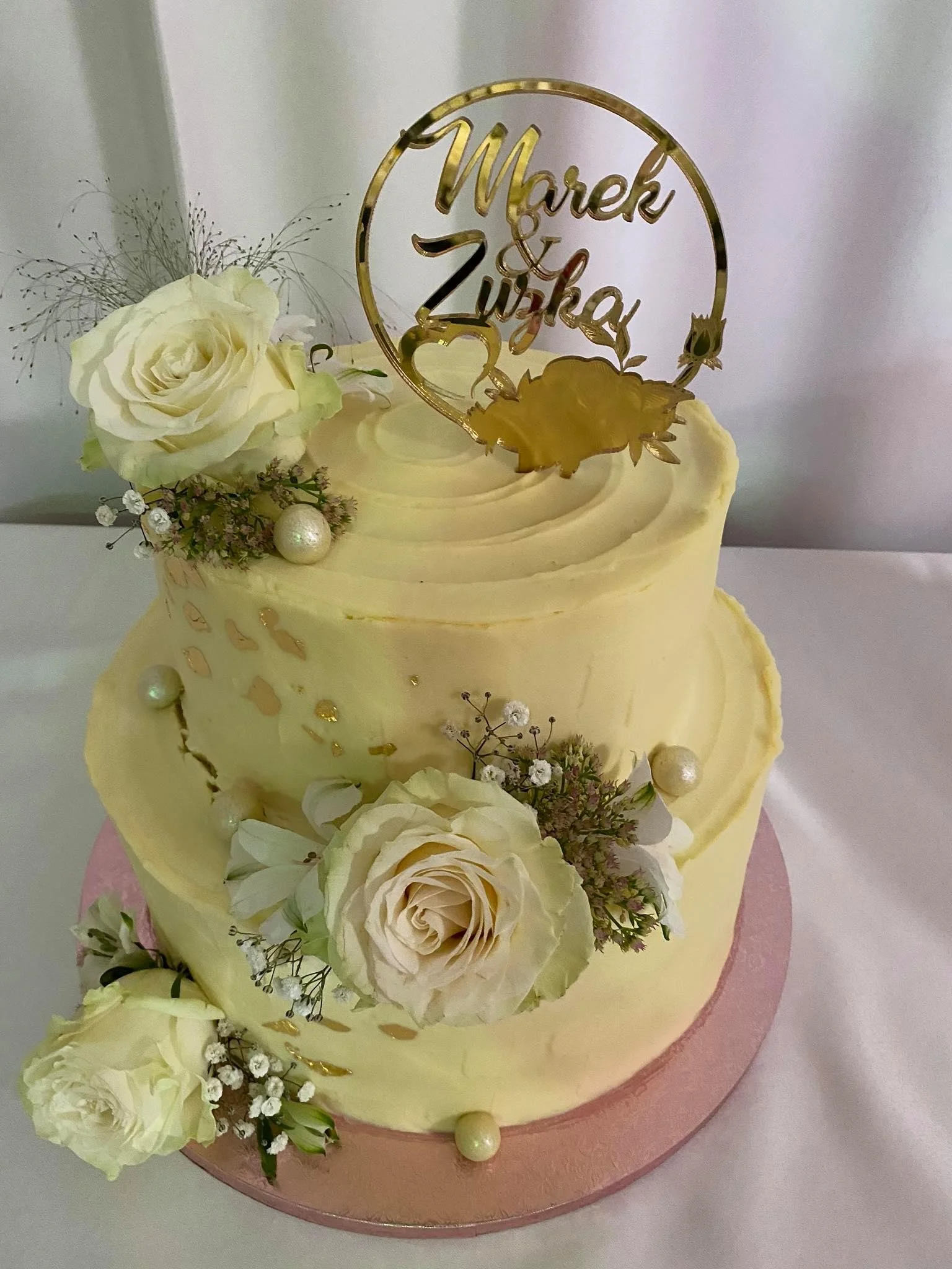 Zlatý zrkadlový zápich do torty