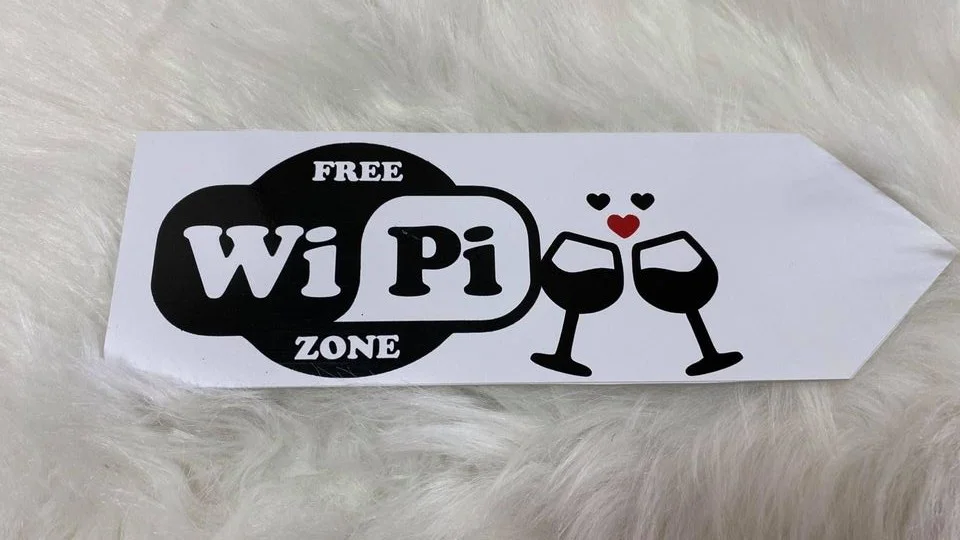 Svadobná tabuľka FREE WIPI ZONE