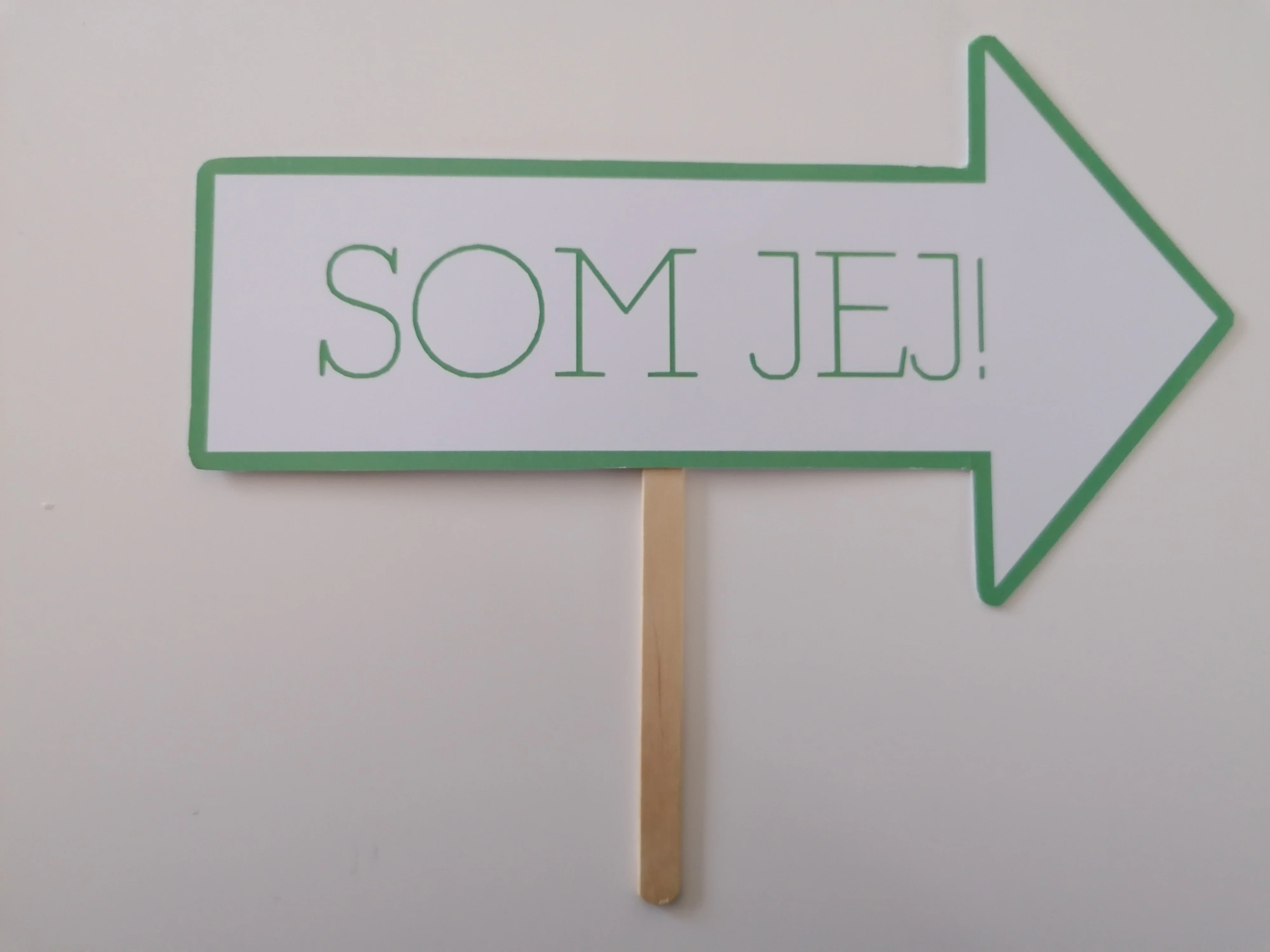 Farebná rekvizita na fotenie- SOM JEJ!